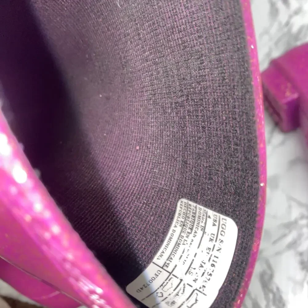 UGG Girls Pink Rubber Glitter Raana Rain Boots Youth Size 4
